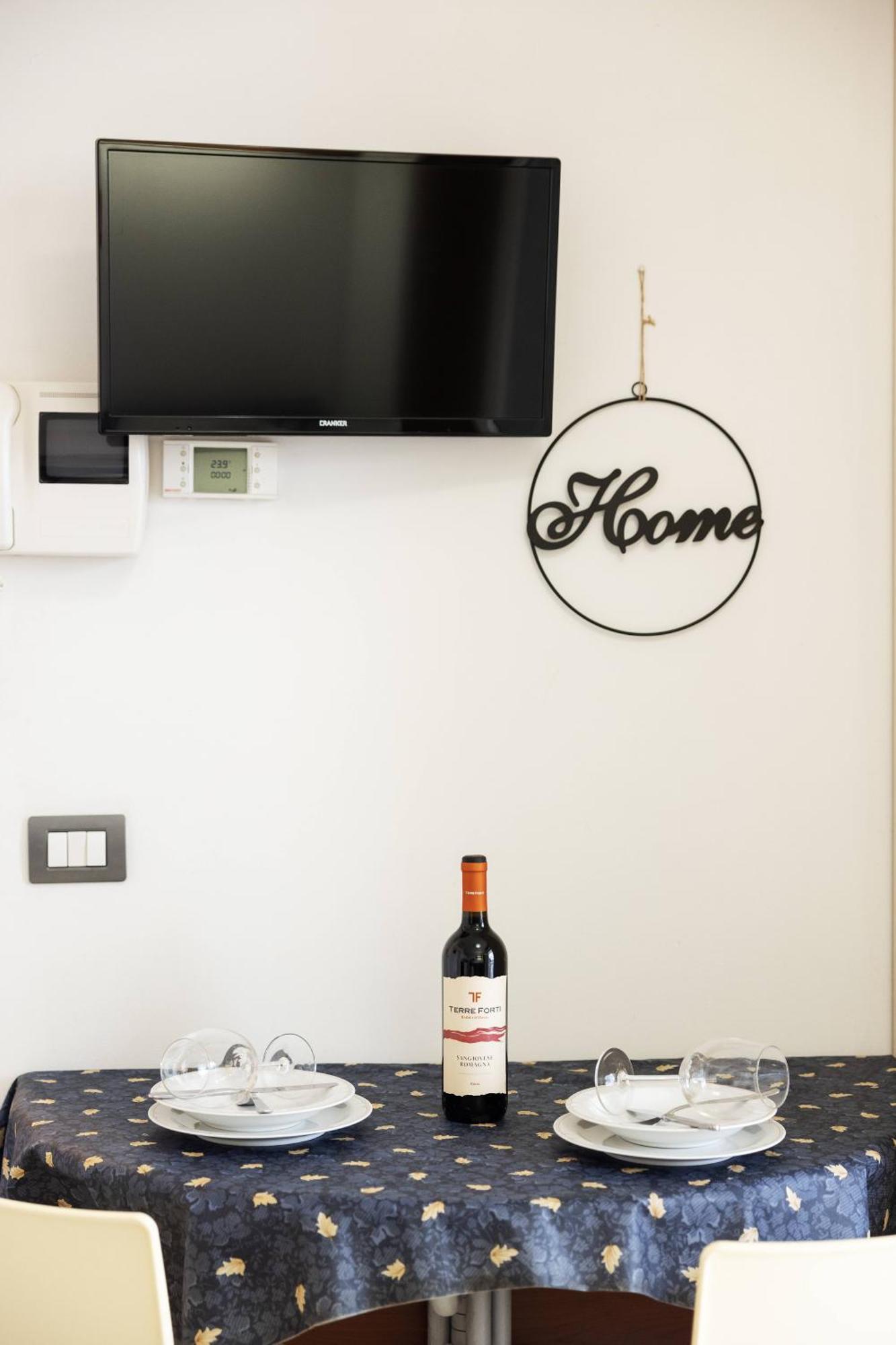 We Home - Palestrina17 - Riccione Sul Mare Exterior photo